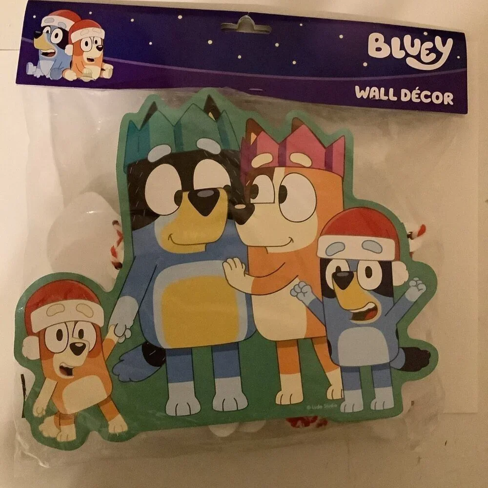 Bluey Wall Decor Christmas Garland, Made of Plastic. New In Bag